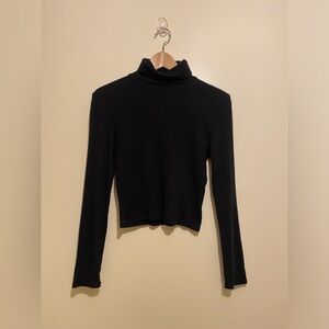 Madewell Black Long Sleeve Turtleneck Top. Size M
